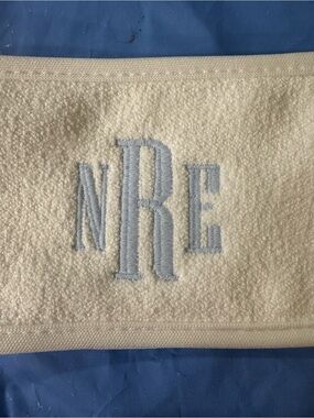New Weezie Monogrammed Spa Headband Initials NRE